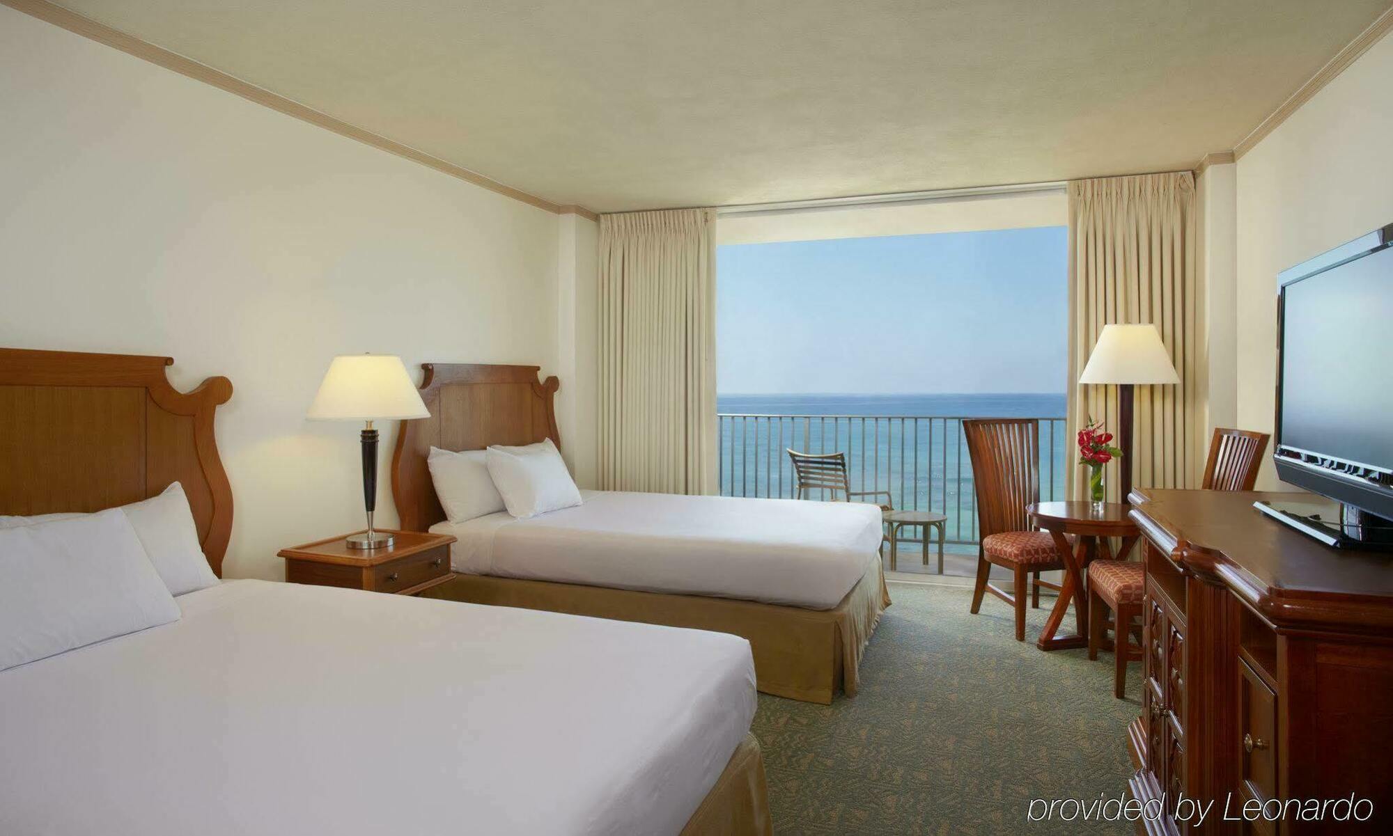 'alohilani Waikiki Beach